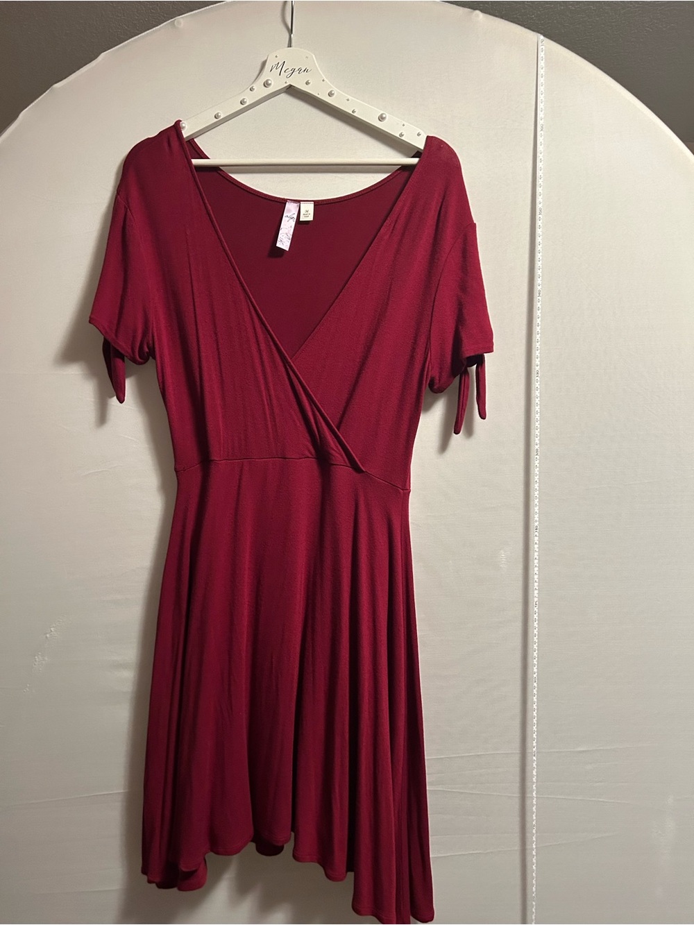 Women's Berry Wrap-Style Midi Dress with Short Tie Sleeves